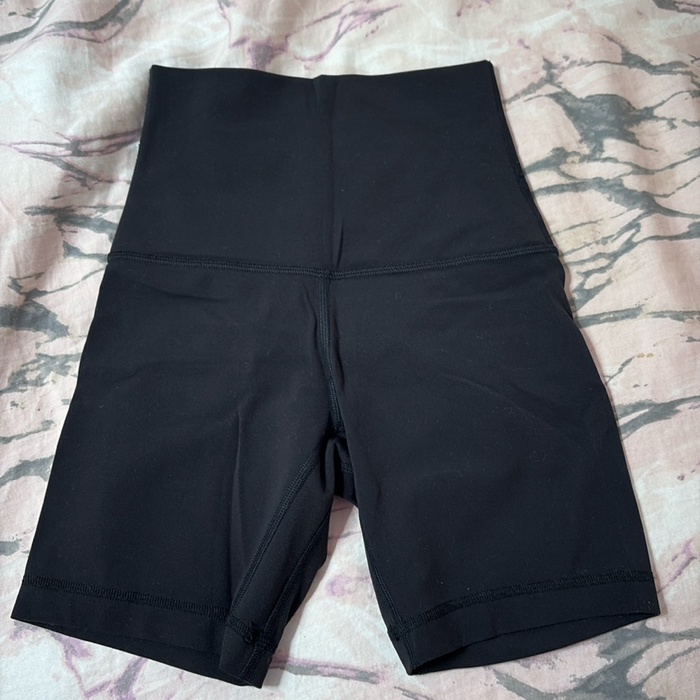 Lululemon align biker shorts. Black. Size 2
